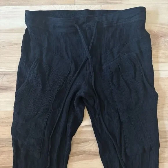 The Odells Black Cypress Crinkle Relaxed Fit Sheer Lightweight Pants Size Medium - Picture 2 of 6
